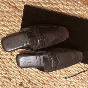 Sz10-11 Bottega Veneta Men’s Leather Slipper - Original Dust Bag